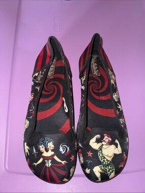 Novelty Red & Black Patterned Women's Ballet Flats